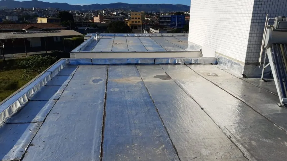 Impermeabilização com Manta Aluminizada em Condomínio Residencial